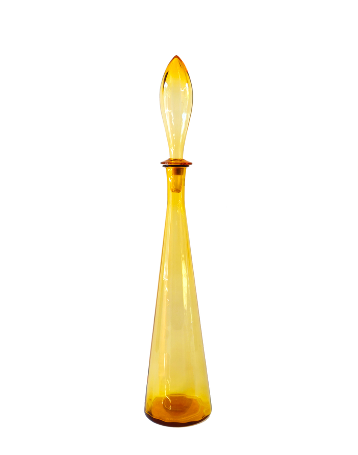 Italian Decanter in Amber with Bulb Stopper